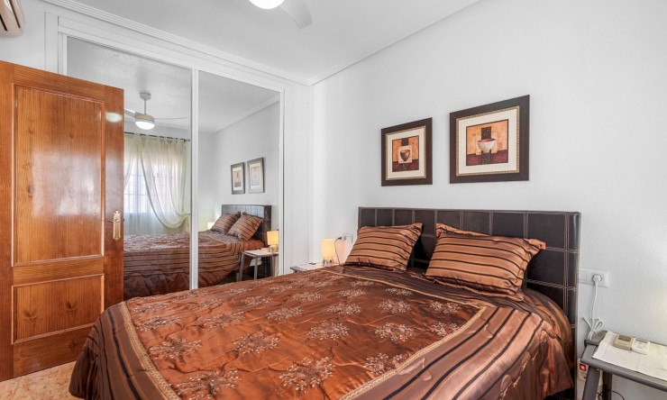 Resale - Villa -
Guardamar del Segura