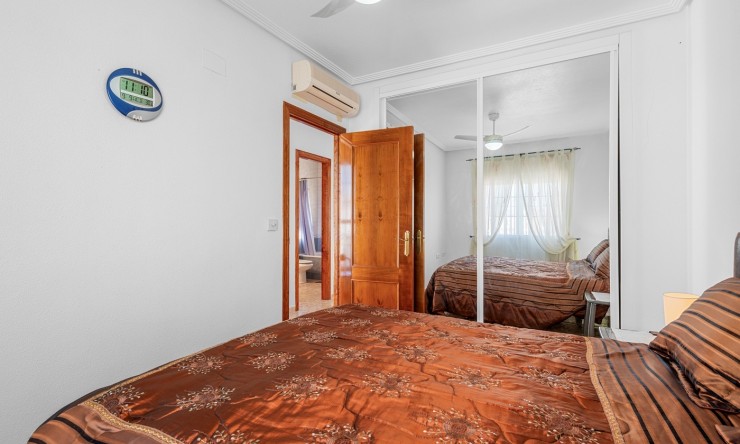 Resale - Villa -
Guardamar del Segura