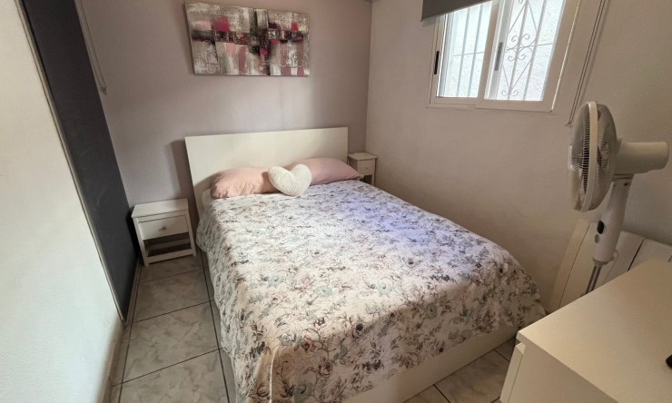 Resale - Villa -
L'Alfàs del Pi - Escandinavia - Cautivador