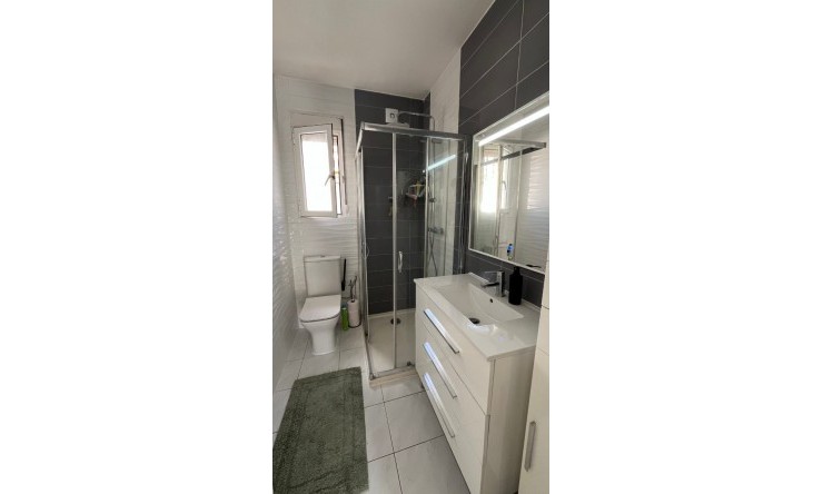 Resale - Villa -
L'Alfàs del Pi - Escandinavia - Cautivador