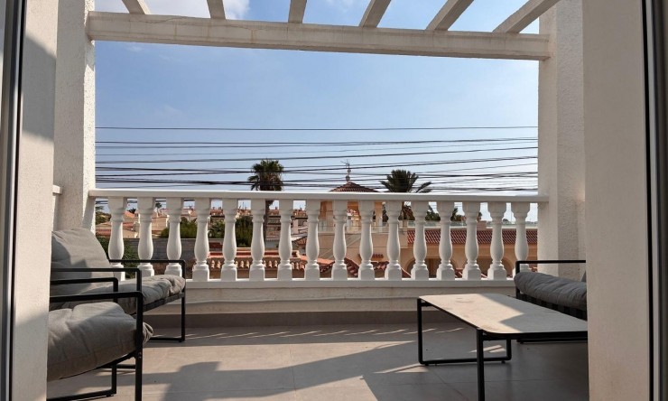 Revente - Appartement -
Orihuela Costa