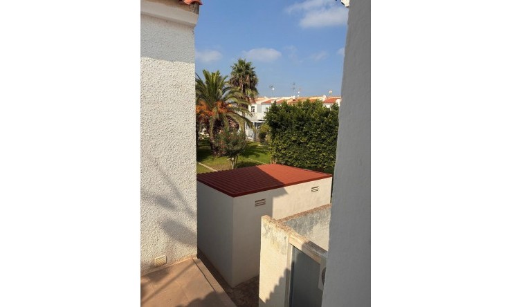 Revente - Appartement -
Orihuela Costa