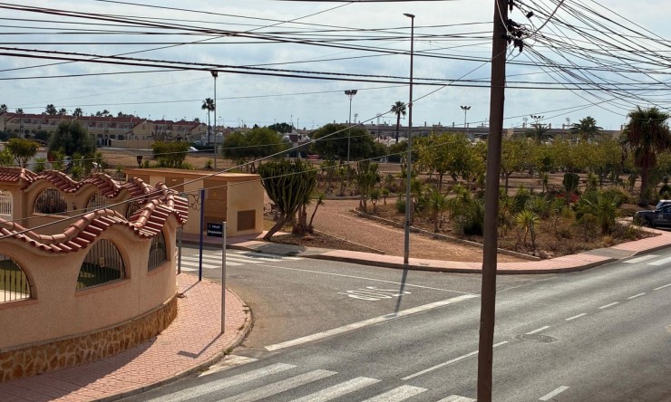 Revente - Appartement -
Orihuela Costa
