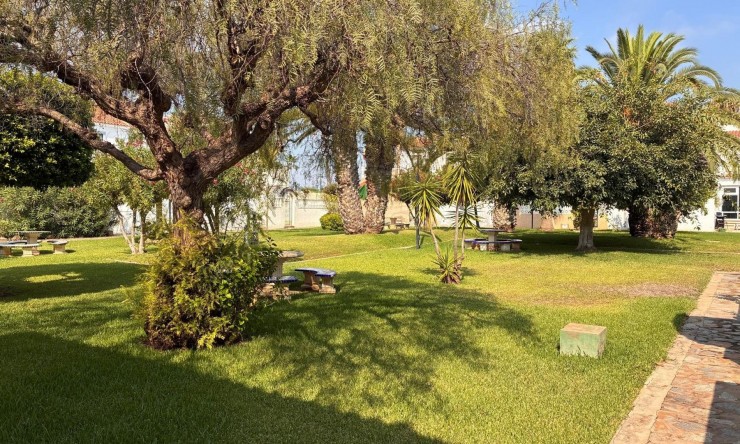 Revente - Appartement -
Orihuela Costa