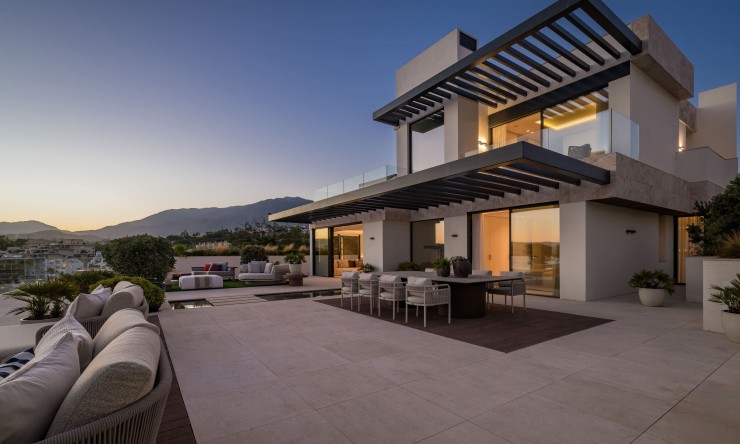 Nouvelle construction - Appartement -
Estepona