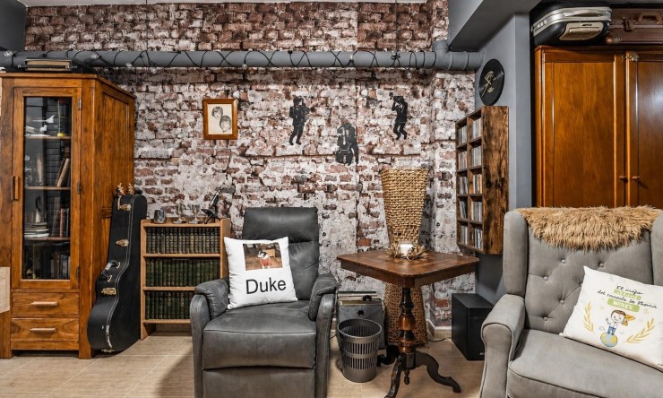 Resale - Townhouse -
Sierra Golf