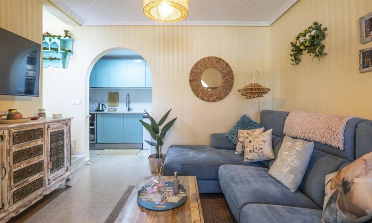 Resale - Townhouse -
Sierra Golf