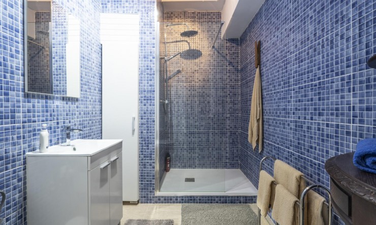 Resale - Townhouse -
Sierra Golf