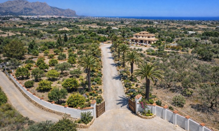 Nueva construcción  - Villa -
Pedreguer