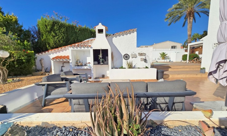 Resale - Villa -
Alfaz del Pi