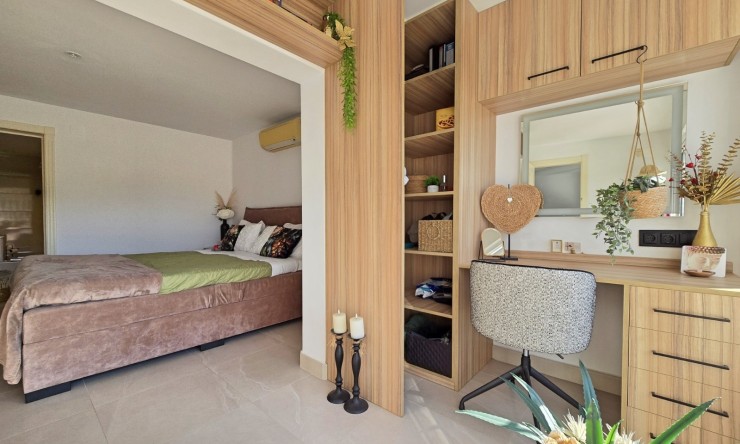 Resale - Villa -
Alfaz del Pi