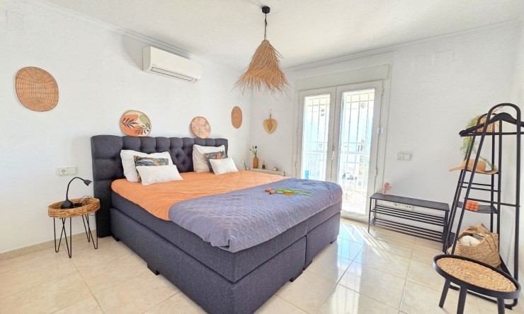 Resale - Villa -
Alfaz del Pi