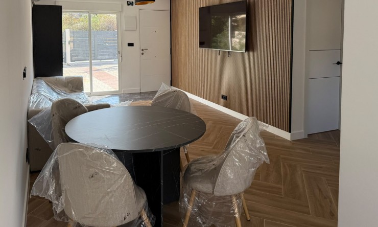 Resale - Villa -
La Nucía - Nucia Park