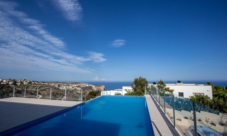 Resale - Villa -
Benitachell / El Poble Nou de Benitatxell - Cumbre del Sol