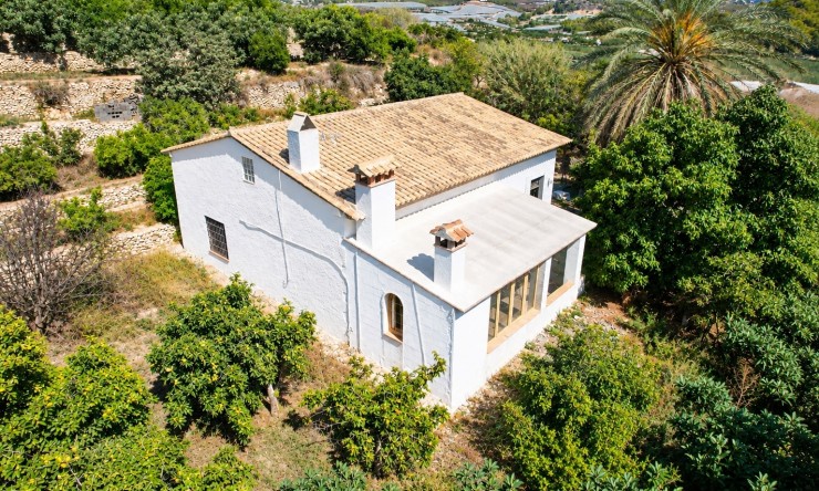 Reventa - Casa de campo -
Altea - Altea La Vella