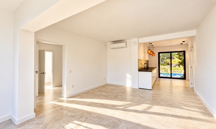 Reventa - Villa -
Altea - Mascarat