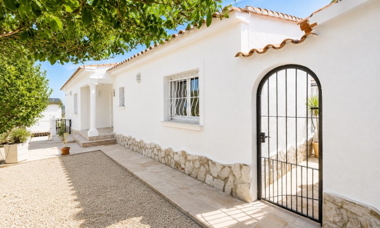 Reventa - Villa -
Benitachell / El Poble Nou de Benitatxell - Les Fonts - Els Molins