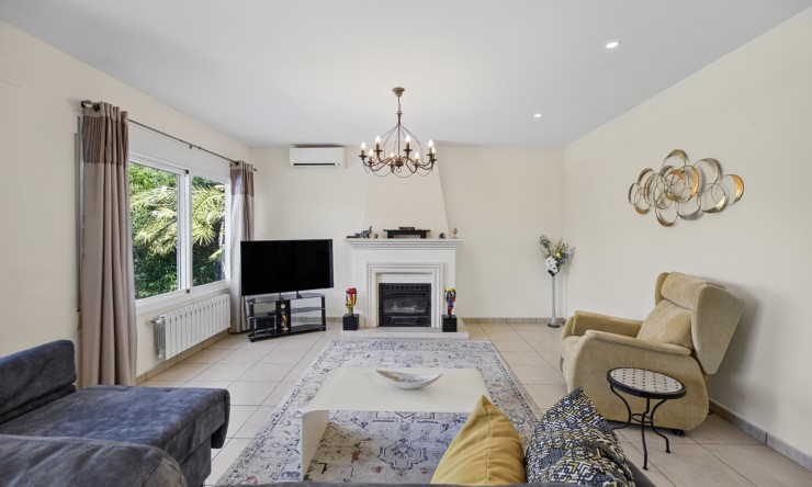 Reventa - Villa -
Jávea / Xàbia - La Granadella  - Costa Nova