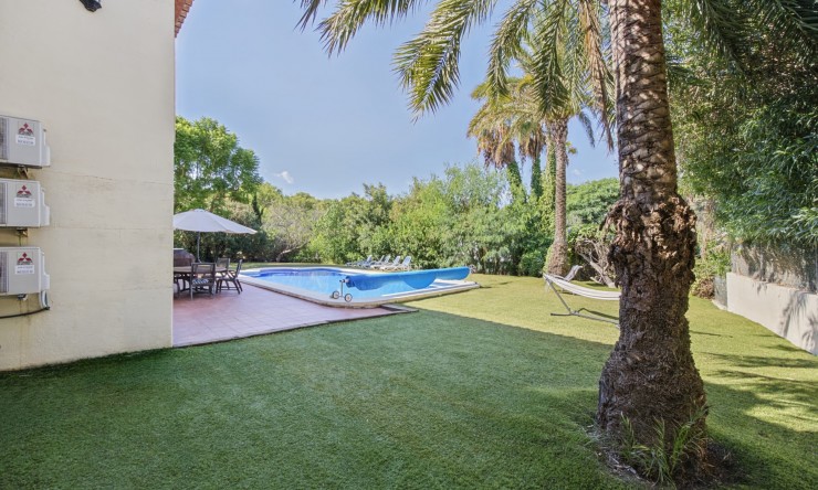 Reventa - Villa -
Jávea / Xàbia - La Granadella  - Costa Nova