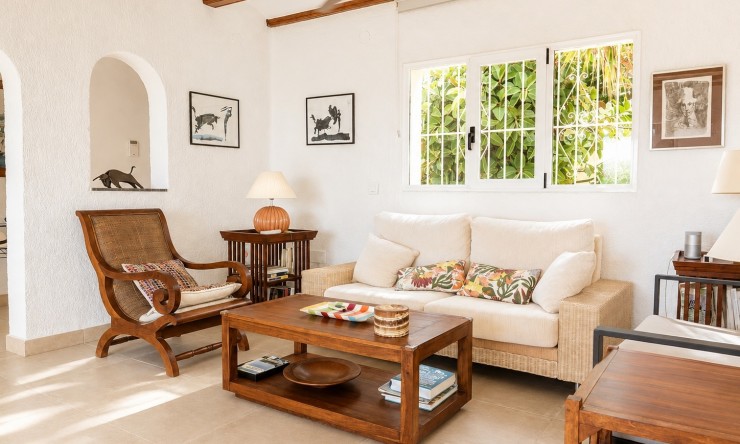 Reventa - Villa -
Jávea / Xàbia - La Granadella  - Costa Nova