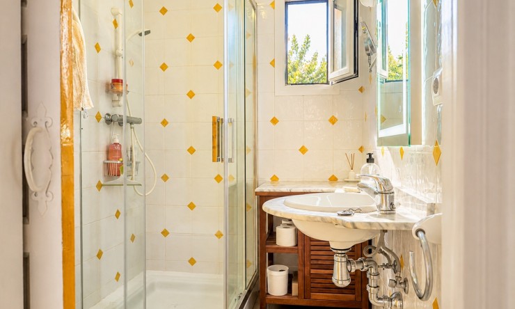 Reventa - Villa -
Jávea / Xàbia - La Granadella  - Costa Nova