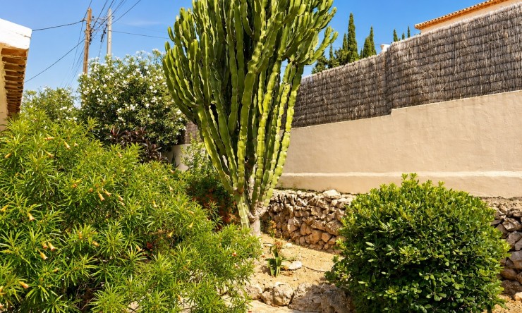 Reventa - Villa -
Jávea / Xàbia - La Granadella  - Costa Nova