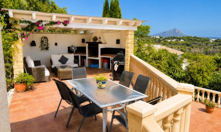 Reventa - Villa -
Jávea / Xàbia - La Granadella  - Costa Nova