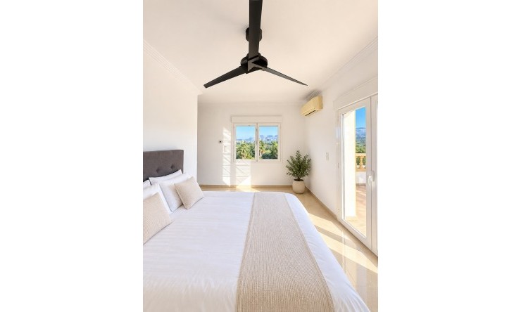 Resale - Villa -
Beniarbeig