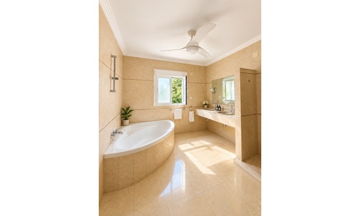 Resale - Villa -
Beniarbeig
