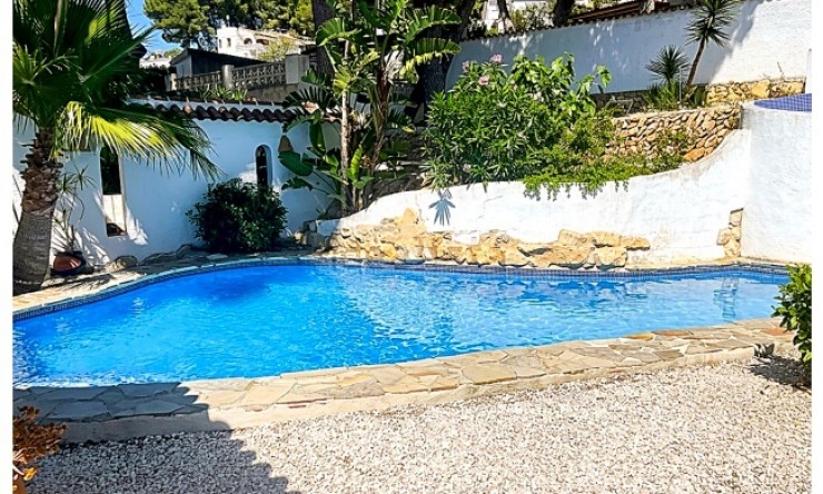 Resale - Villa -
Moraira - Paichi