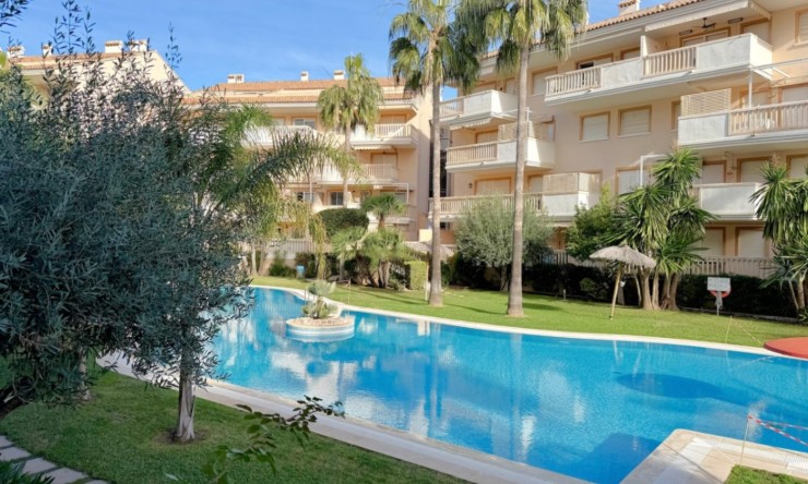 Reventa - Apartamento -
Jávea / Xàbia - Montañar - El Arenal