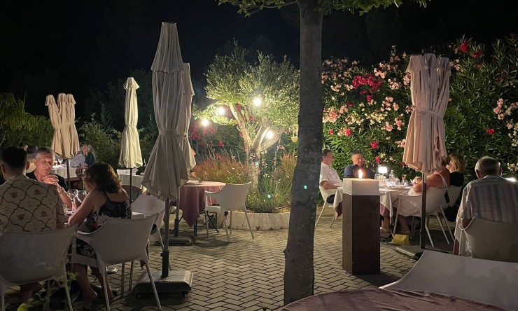 Rynek Wtórny - Restauracja -
Jávea / Xàbia - Montgó - Ermita