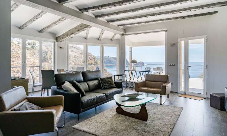Reventa - Villa -
Jávea / Xàbia - La Granadella  - Costa Nova