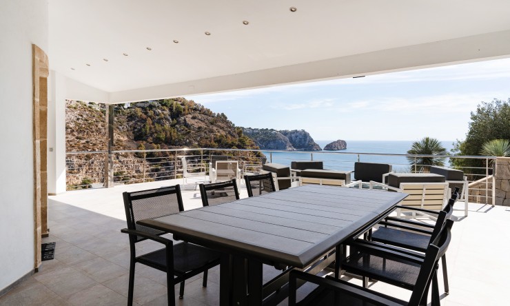 Reventa - Villa -
Jávea / Xàbia - La Granadella  - Costa Nova