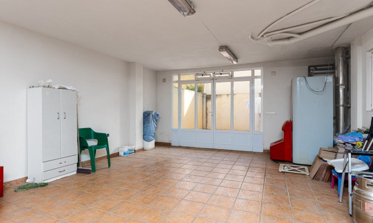 Wiederverkauf - Teilweise freistehend -
L'Alfàs del Pi - Pueblo - Urbanizaciones