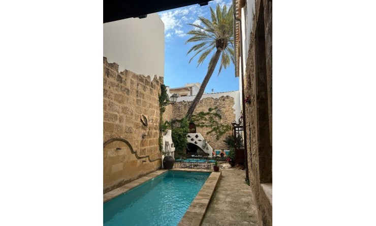 Rynek Wtórny - Kamienica -
Jávea / Xàbia - Centro ciudad