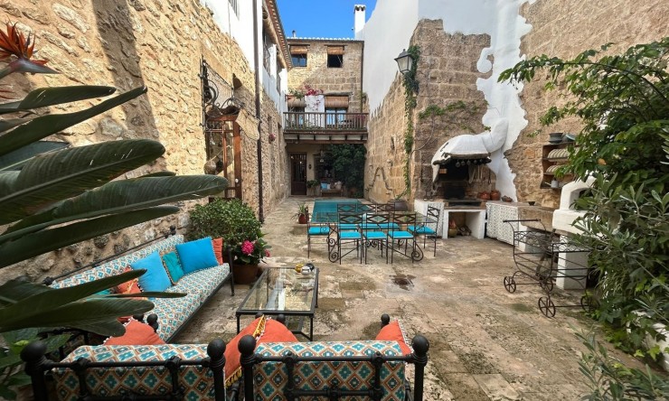 Rynek Wtórny - Kamienica -
Jávea / Xàbia - Centro ciudad