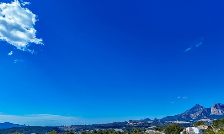 Herverkoop - Plot -
Altea