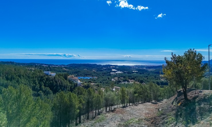 Herverkoop - Plot -
Altea