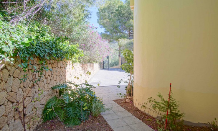 Reventa - Villa -
Altea - Santa Clara