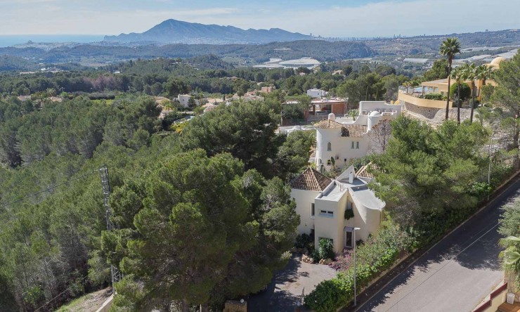 Reventa - Villa -
Altea - Santa Clara