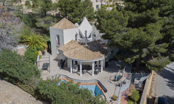 Reventa - Villa -
Altea - Santa Clara