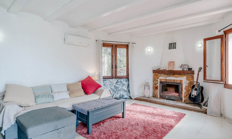 Resale - Villa -
Moraira - Arnella