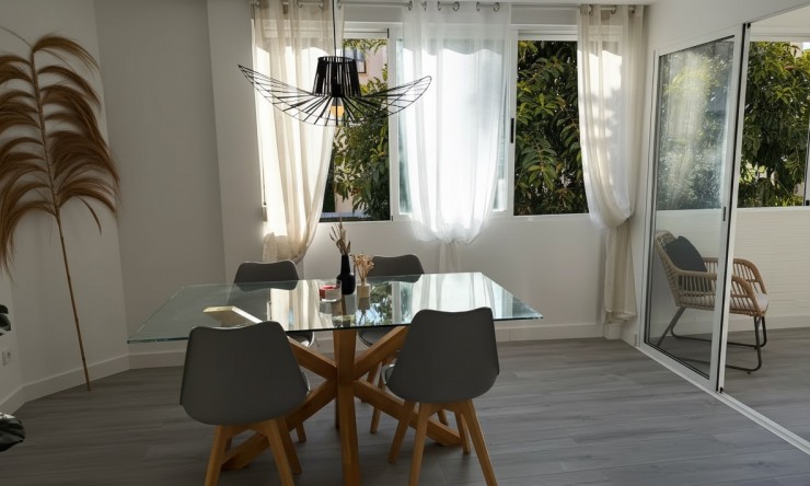 Reventa - Apartamento -
Jávea / Xàbia - Montañar - El Arenal