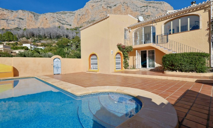 Reventa - Villa -
Jávea / Xàbia - Montgó - Ermita