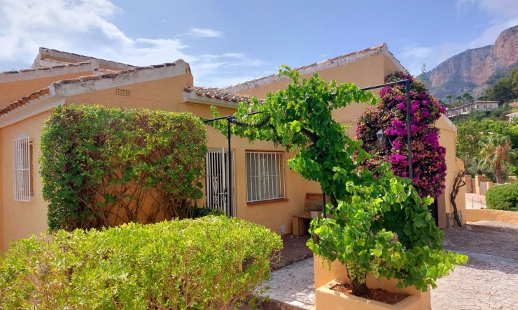 Reventa - Villa -
Jávea / Xàbia - Montgó - Ermita