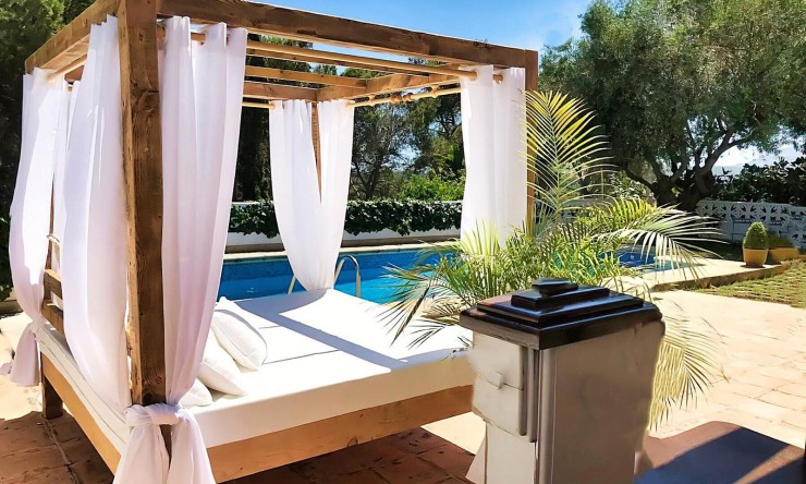 Reventa - Villa -
Jávea / Xàbia - La Granadella  - Costa Nova
