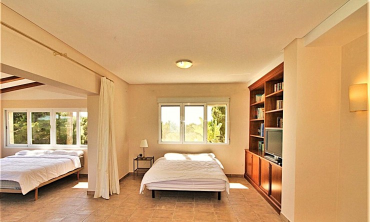 Reventa - Villa -
Jávea / Xàbia - La Granadella  - Costa Nova