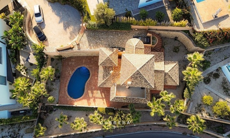 Reventa - Villa -
Benissa - Cala Advocat - Baladrar