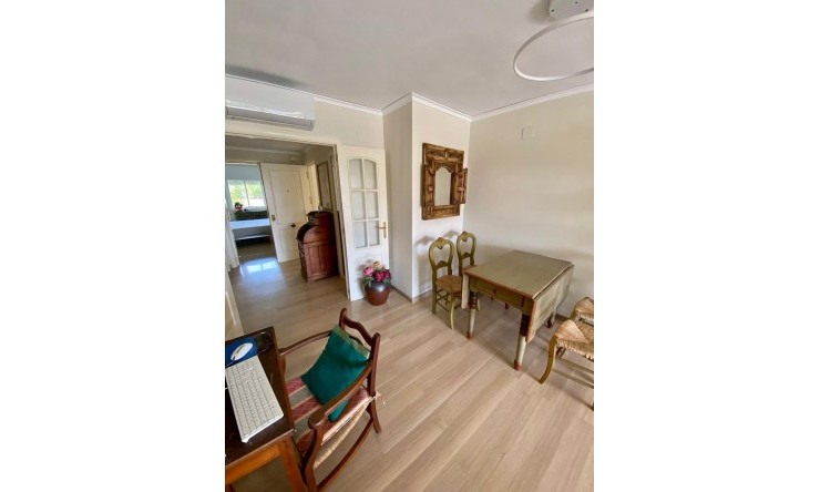 Reventa - Apartamento -
Jávea / Xàbia - Montañar - El Arenal